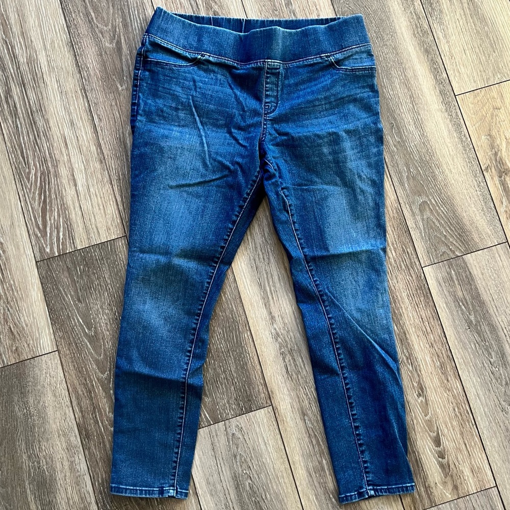 Postpartum Pull on Jeans